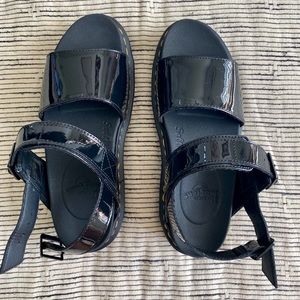 Dr. Martens Voss Strap Sandals - Patent Leather